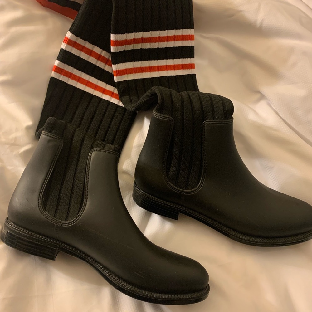 - Givenchy sock boot - Picture 4 of 5